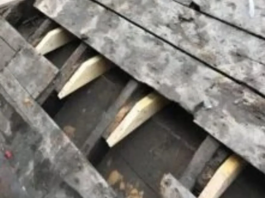 Missing, Loose, Or Broken Tiles